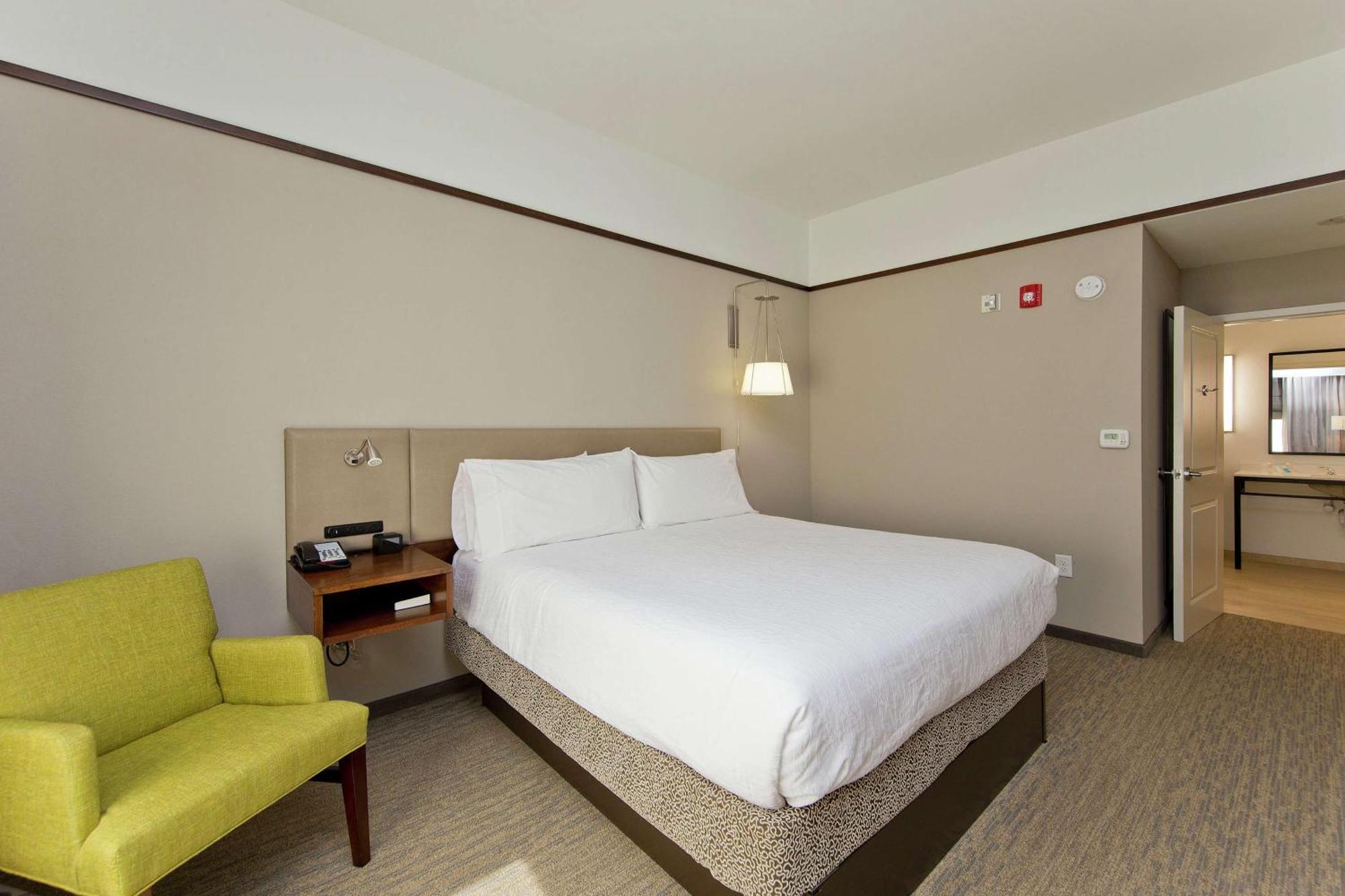 Hilton Garden Inn Martinsburg Exterior photo
