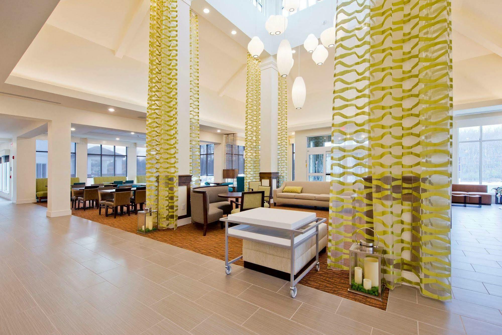 Hilton Garden Inn Martinsburg Exterior photo
